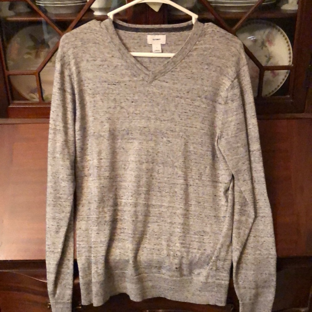 Young men’s Old Navy sweater